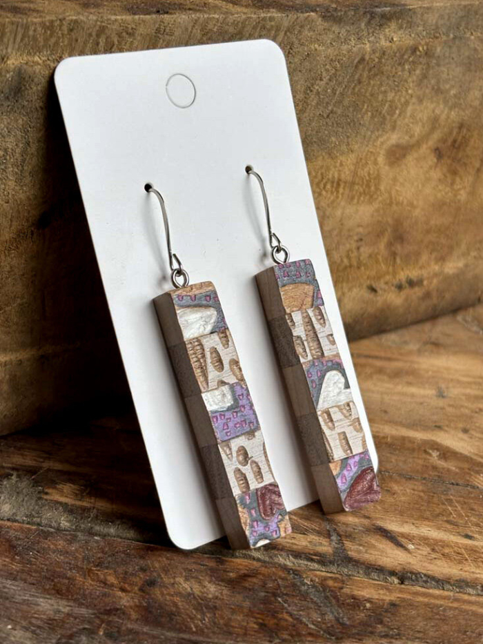 Sara Tabbert Earrings - Long - Purple & White 04 - Image 2